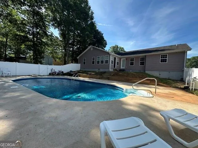 384 SAM BROWN BOULEVARD Commerce, GA 30529