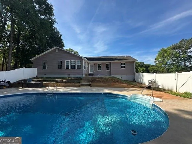 384 SAM BROWN BOULEVARD Commerce, GA 30529