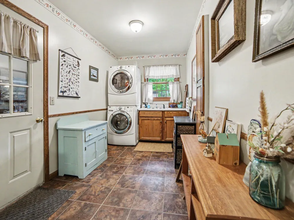 1579 Marilyn Drive Hamlin Township, MI 49431