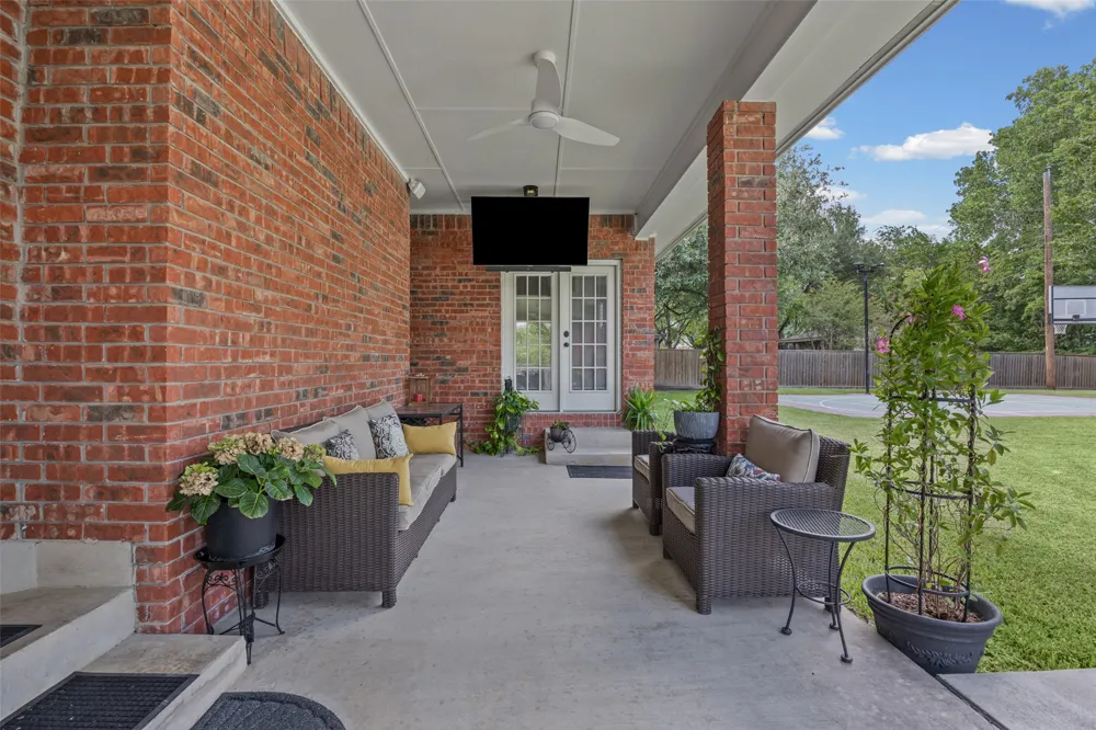2000 Spinel Road Pflugerville, TX 78660