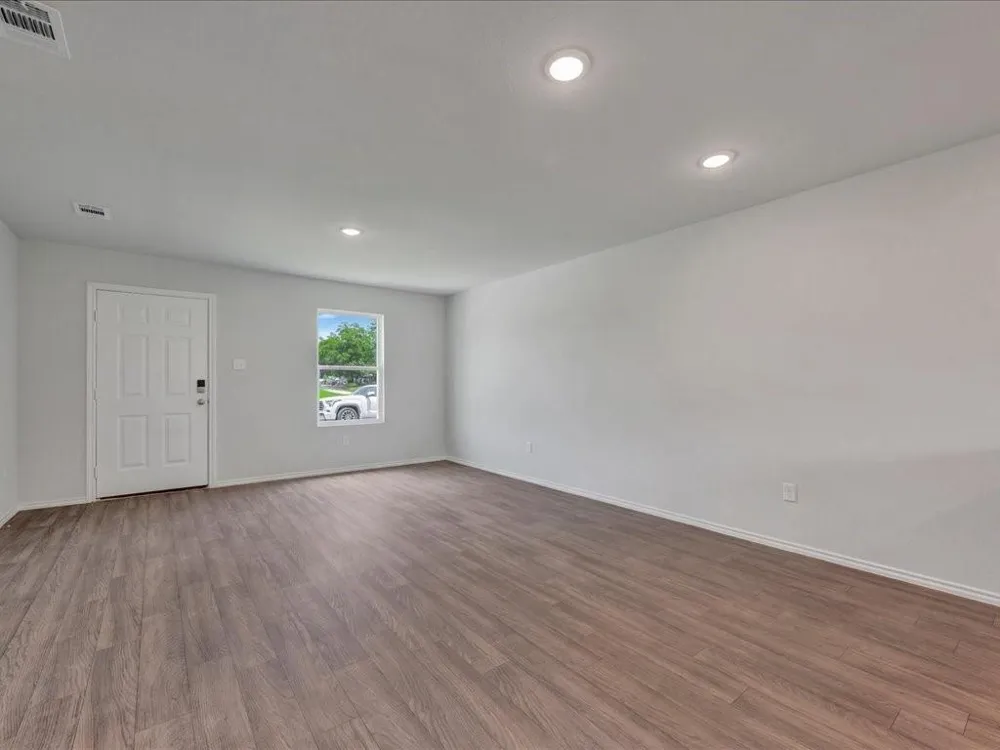 235 Dana Drive Lufkin, TX 75901
