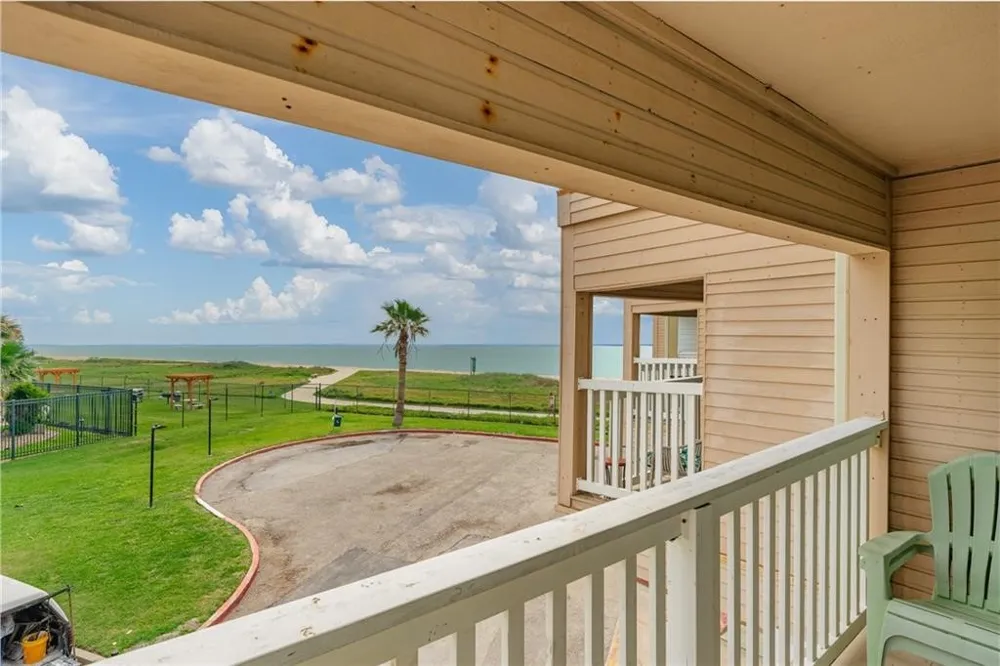 3938 Surfside Boulevard #3111 Corpus Christi, TX 78402