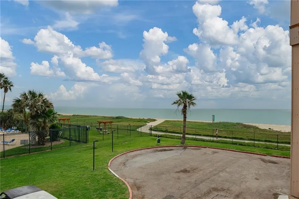 3938 Surfside Boulevard #3111 Corpus Christi, TX 78402
