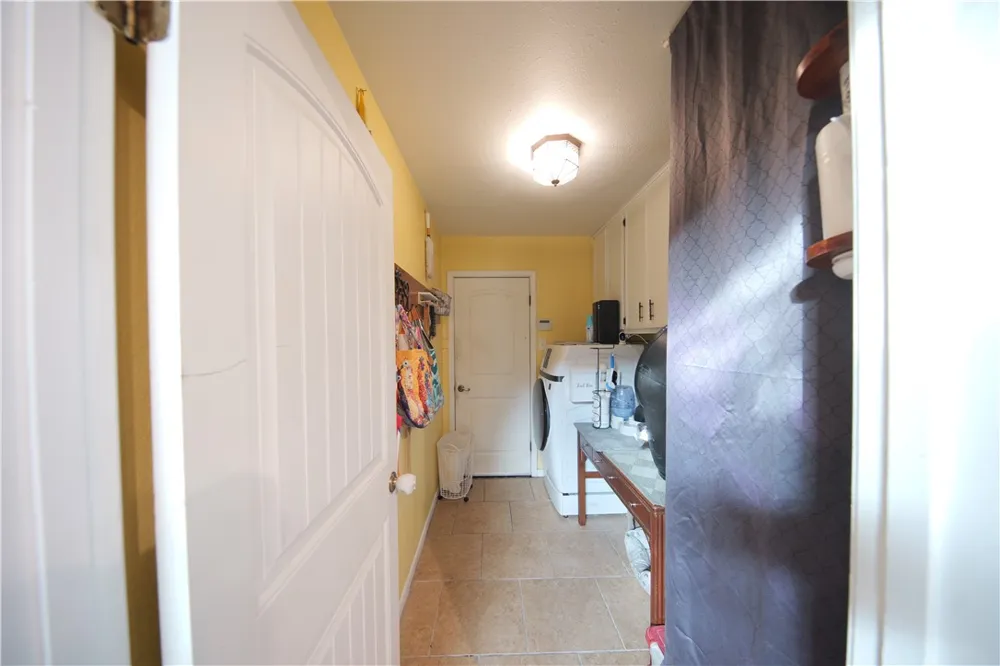11821 Lori Dr Corpus Christi, TX 78410