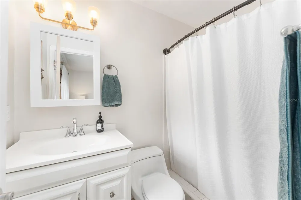4321 NW 20TH STREET Gainesville, FL 32605