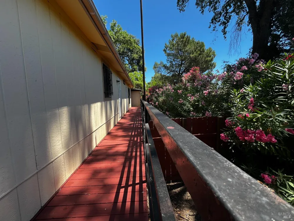 14150 Lakeshore Drive Clearlake, CA 95422