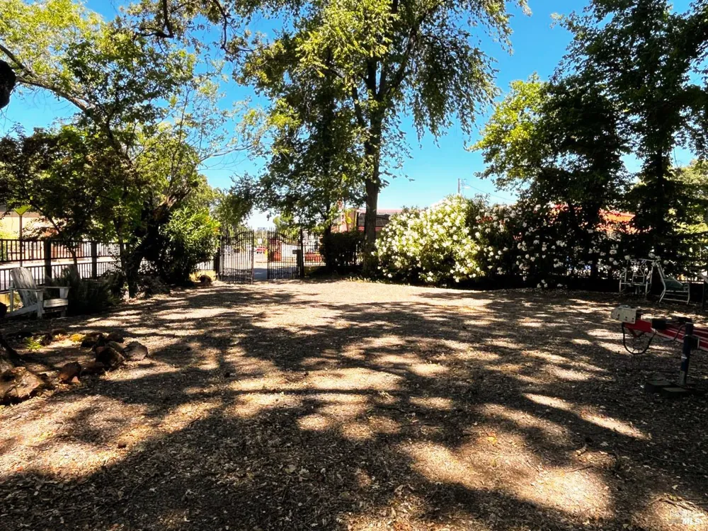14150 Lakeshore Drive Clearlake, CA 95422