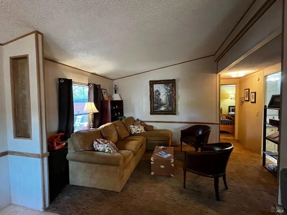14150 Lakeshore Drive Clearlake, CA 95422