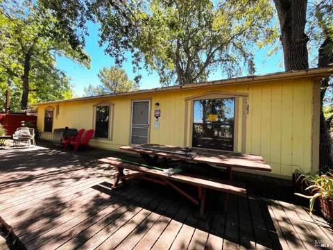 14150 Lakeshore Drive