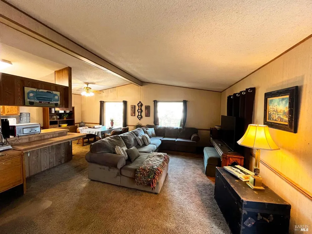 14150 Lakeshore Drive Clearlake, CA 95422