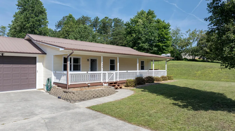 446 Upper Clear Creek Road Spring City, TN 37381