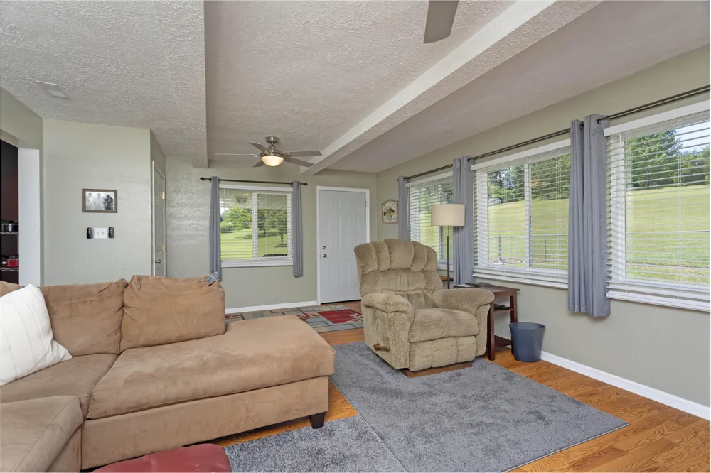 446 Upper Clear Creek Road Spring City, TN 37381