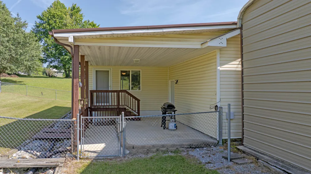446 Upper Clear Creek Road Spring City, TN 37381