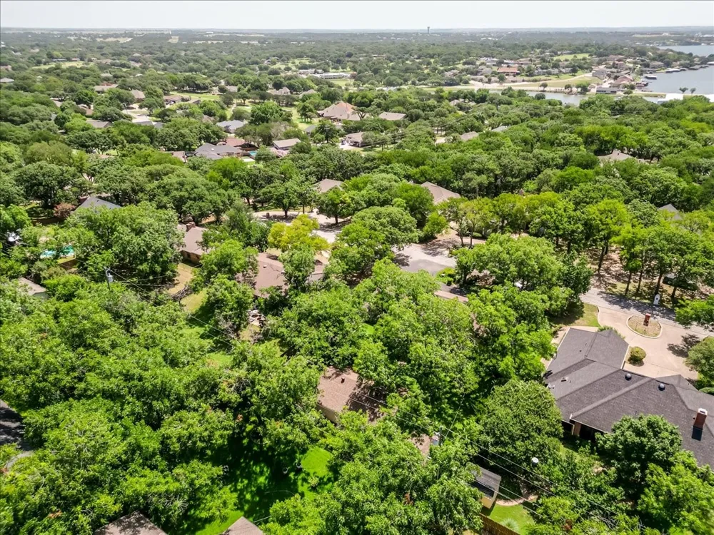 3908 Bandera Drive De Cordova, TX 76049