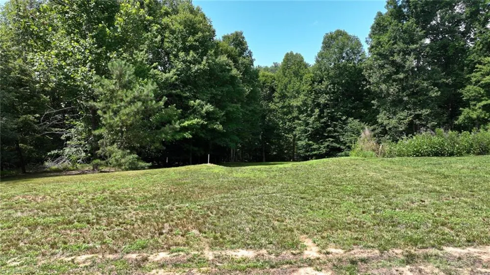 Lot 3 Lakepoint Drive Wilkesboro, NC 28697