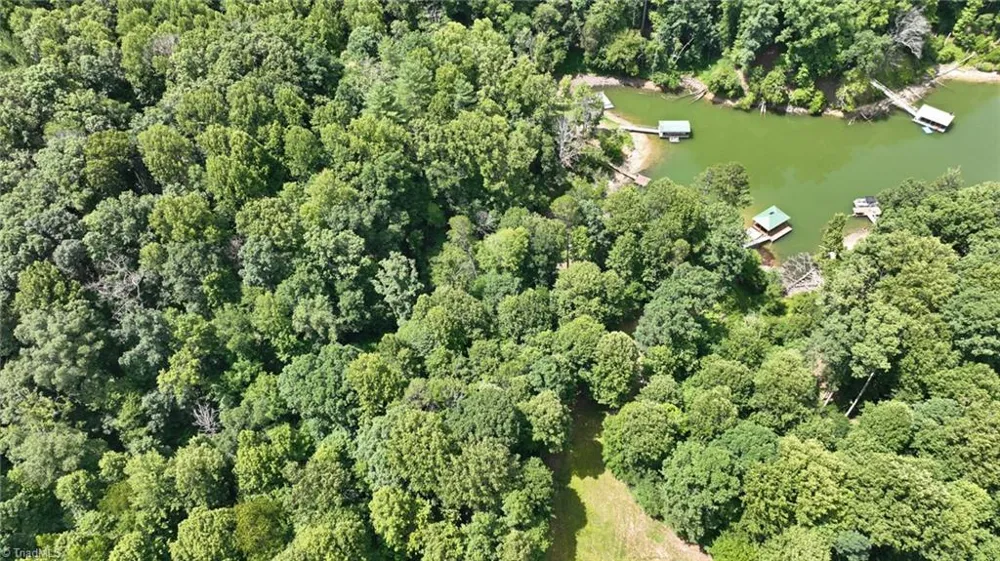 Lot 3 Lakepoint Drive Wilkesboro, NC 28697