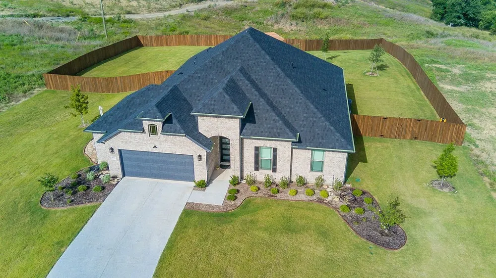 10316 Stockyard Court Venus, TX 76084