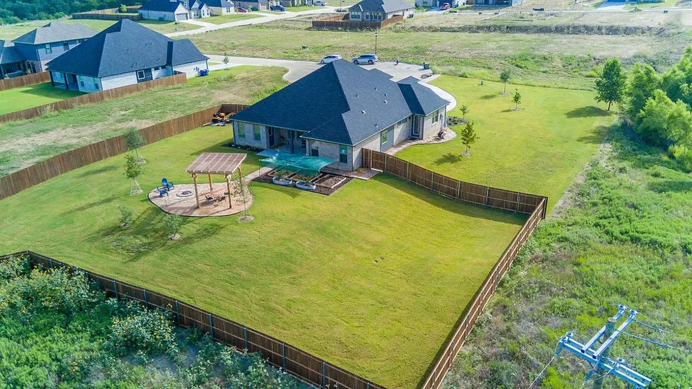 10316 Stockyard Court Venus, TX 76084