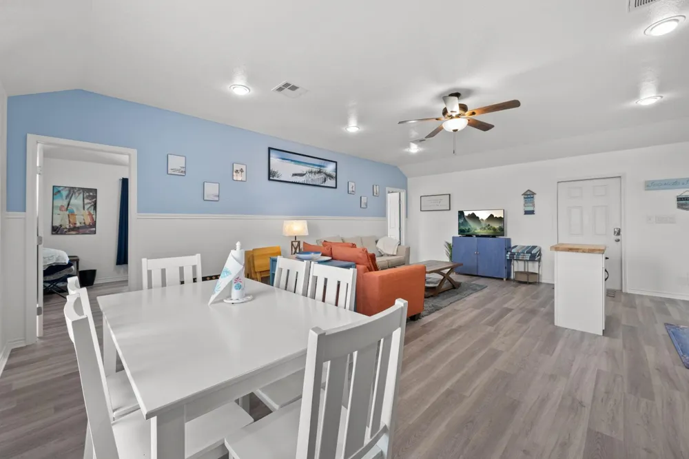 818 Surf Drive Surfside Beach, TX 77541