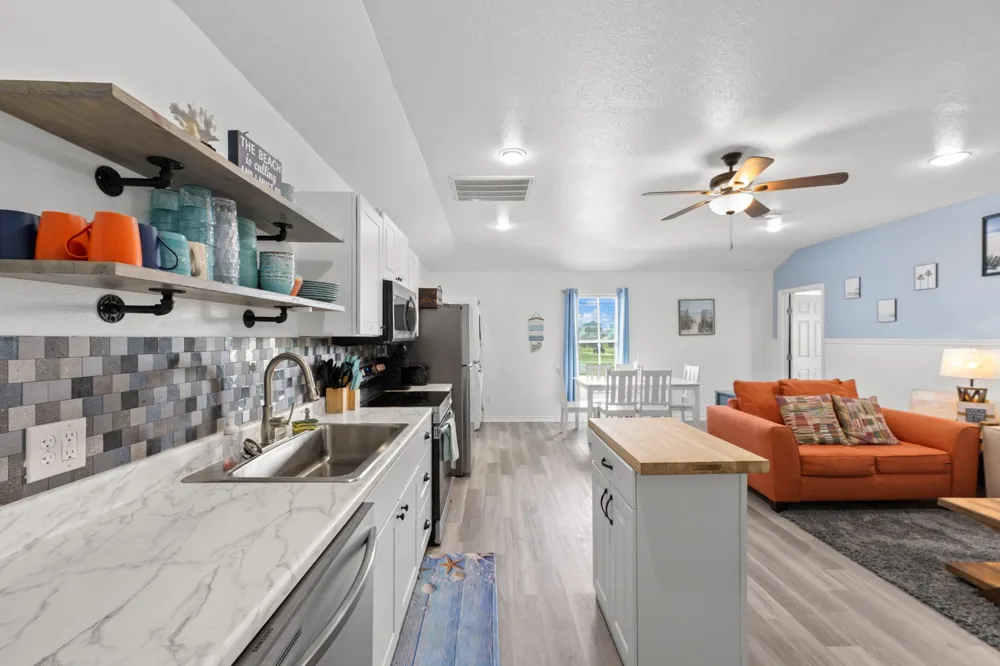 818 Surf Drive Surfside Beach, TX 77541