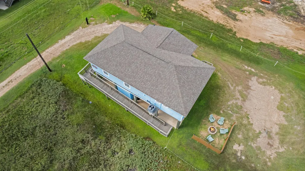 818 Surf Drive Surfside Beach, TX 77541