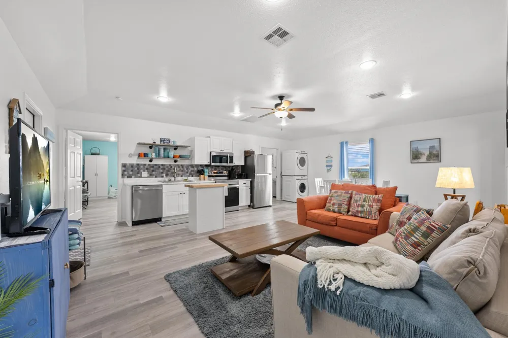 818 Surf Drive Surfside Beach, TX 77541