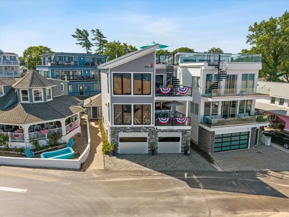 78 Esplanade Place South Haven City, MI 49090