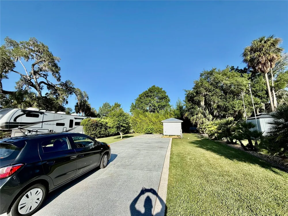 3054 NE 101ST TERRACE #127 Silver Springs, FL 34488