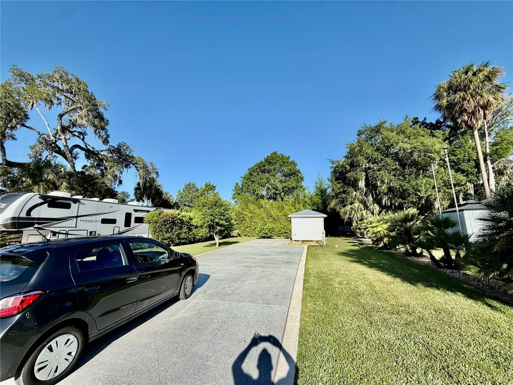 3054 NE 101ST TERRACE #127 Silver Springs, FL 34488