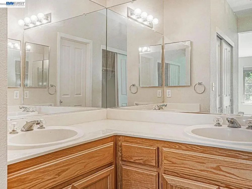 4071 Ghiotti Dr Pleasanton, CA 94588