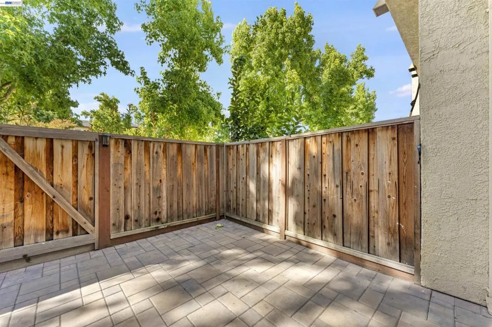 4071 Ghiotti Dr Pleasanton, CA 94588