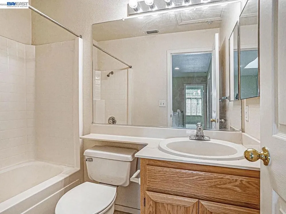4071 Ghiotti Dr Pleasanton, CA 94588