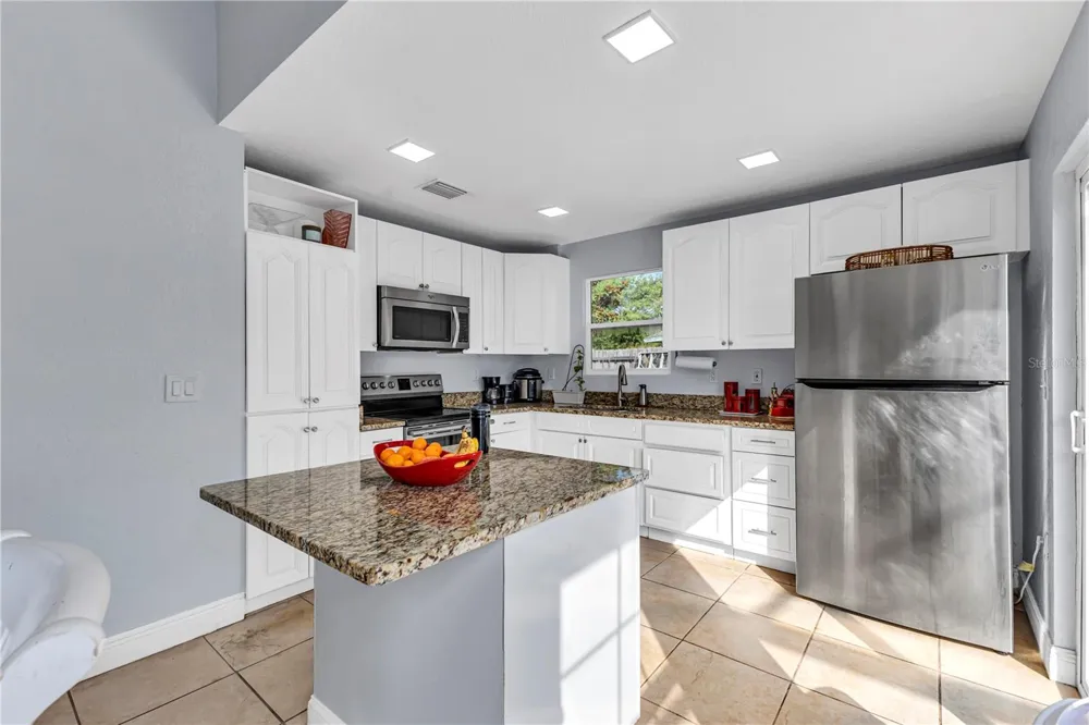 4901 REGINALD ROAD Orlando, FL 32829