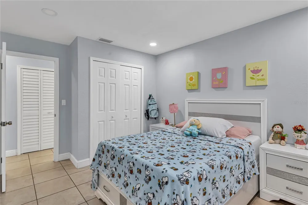 4901 REGINALD ROAD Orlando, FL 32829
