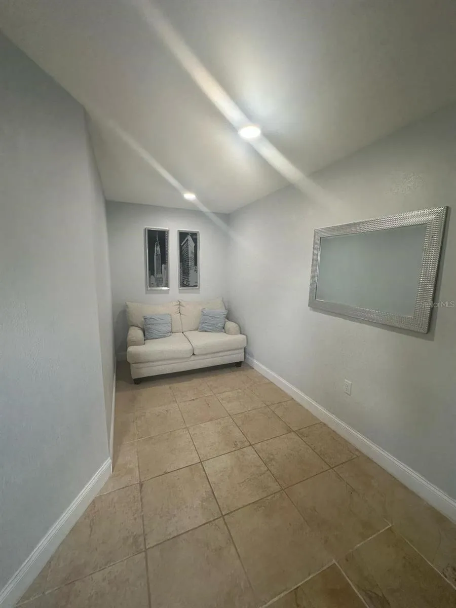 4901 REGINALD ROAD Orlando, FL 32829