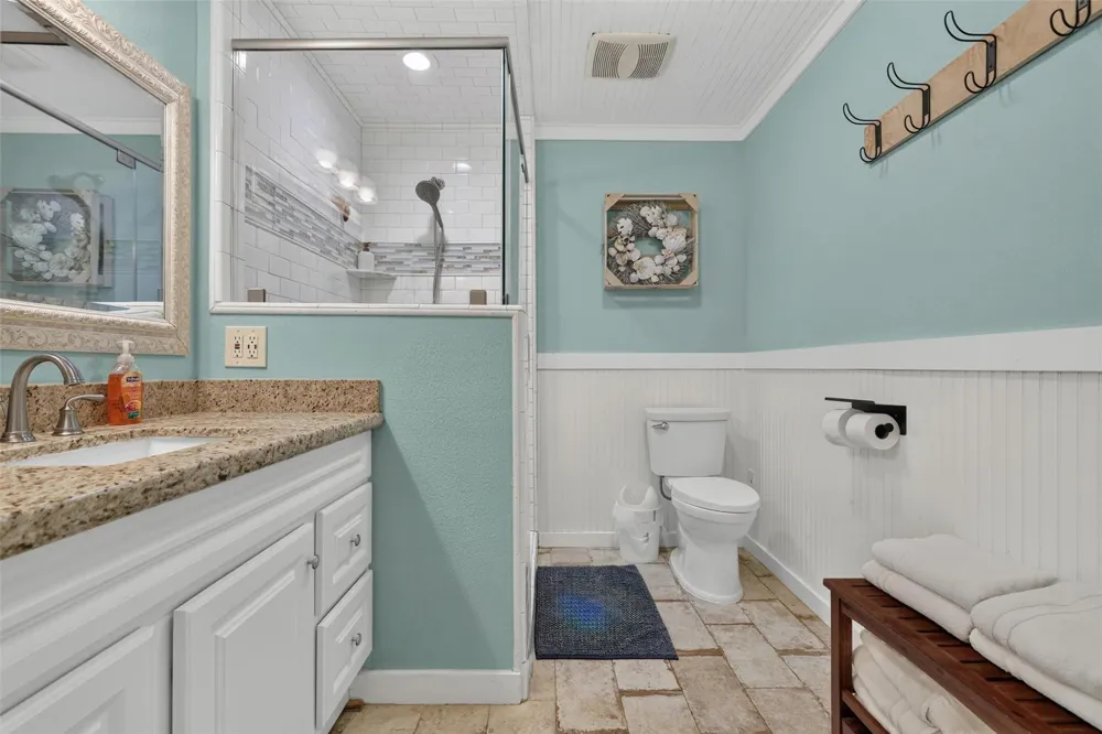 1583 County Road 291 Bay City, TX 77414