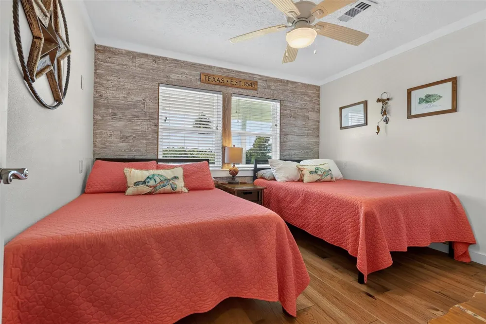 1583 County Road 291 Bay City, TX 77414