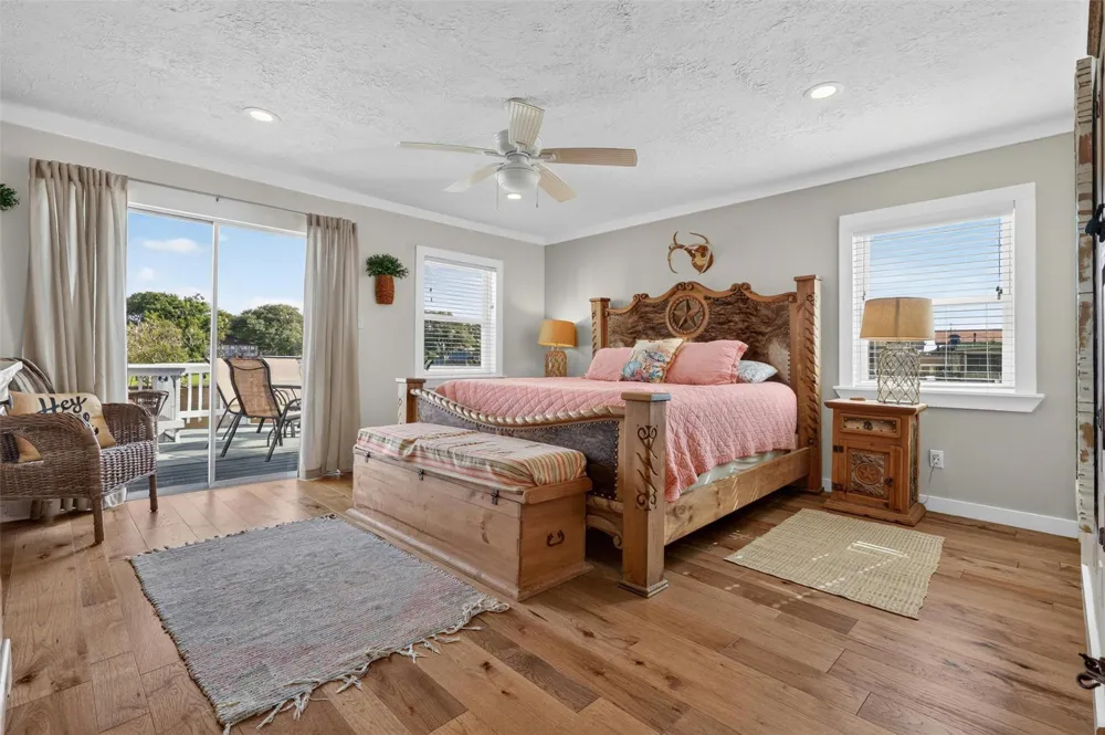 1583 County Road 291 Bay City, TX 77414