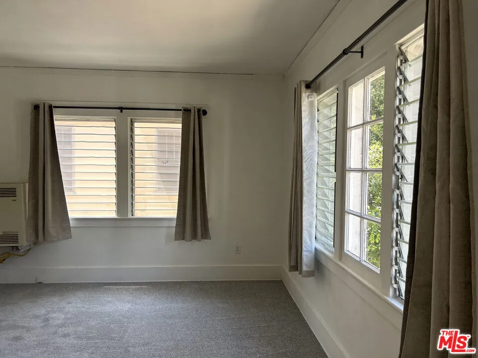 1042 2nd Street #3 Santa Monica, CA 90403