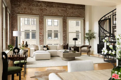 253 S Broadway #504
