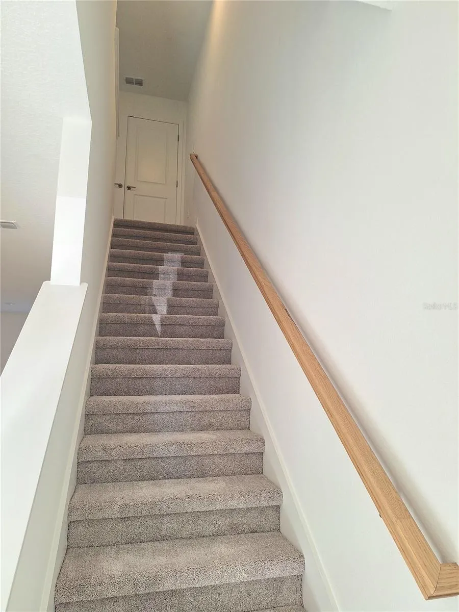 173 RIVER FRONT WAY Edgewater, FL 32141