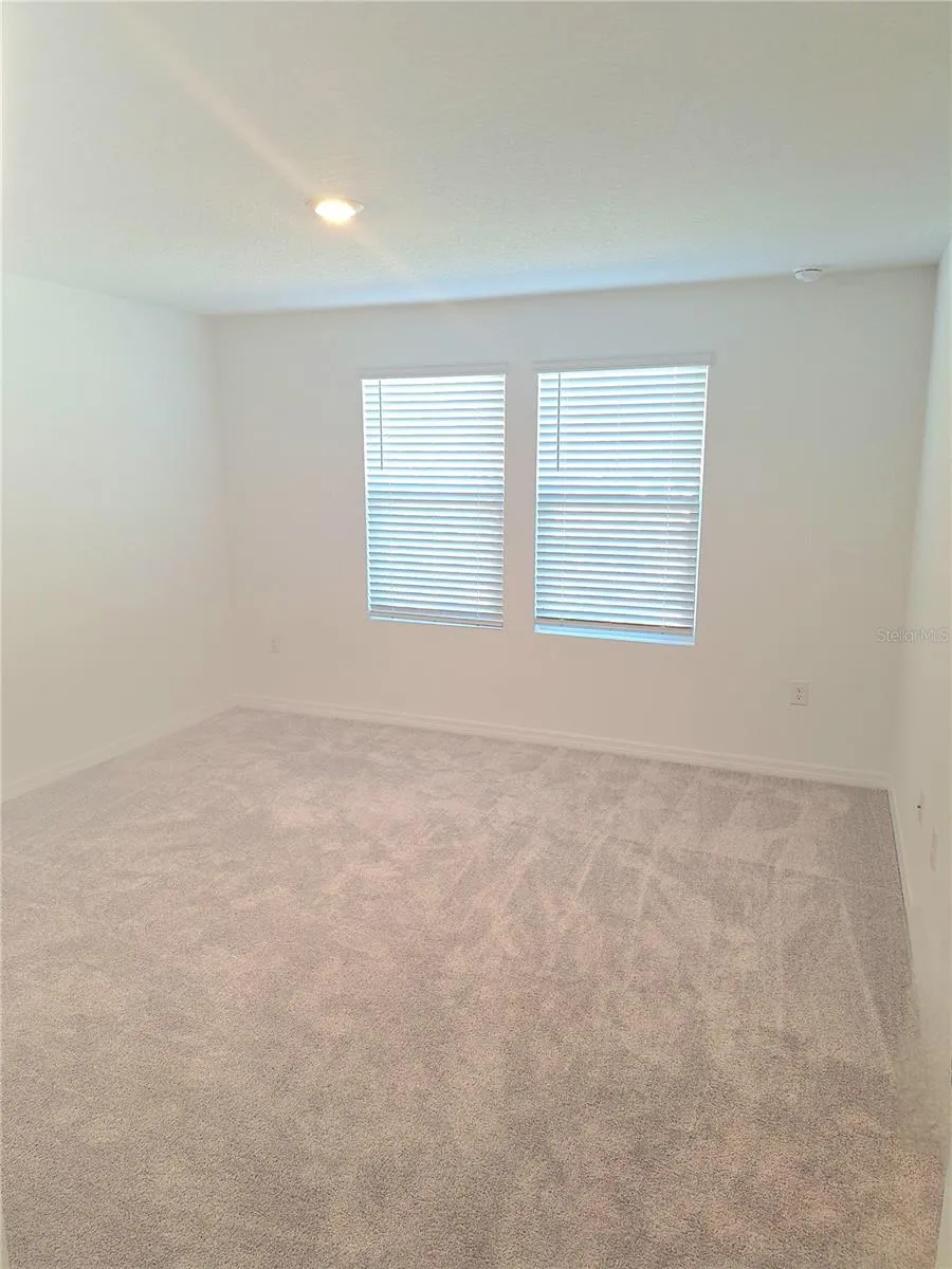 173 RIVER FRONT WAY Edgewater, FL 32141