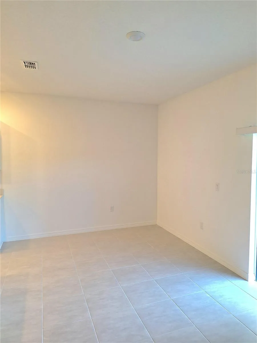 173 RIVER FRONT WAY Edgewater, FL 32141