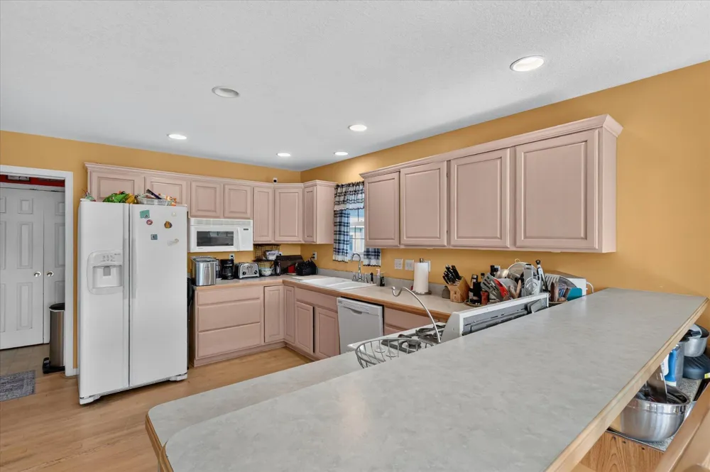 812 Derby Drive Tecumseh, MI 49286