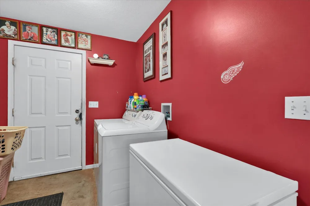 812 Derby Drive Tecumseh, MI 49286