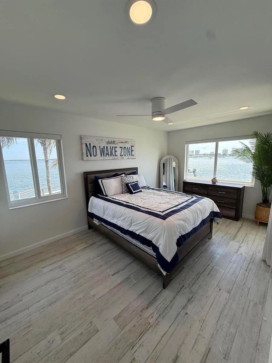 370 Wilma Circle #6 Riviera Beach, FL 33404