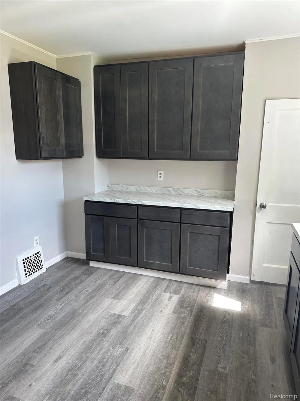826 E Mount Morris Street Mt Morris City, MI 48458