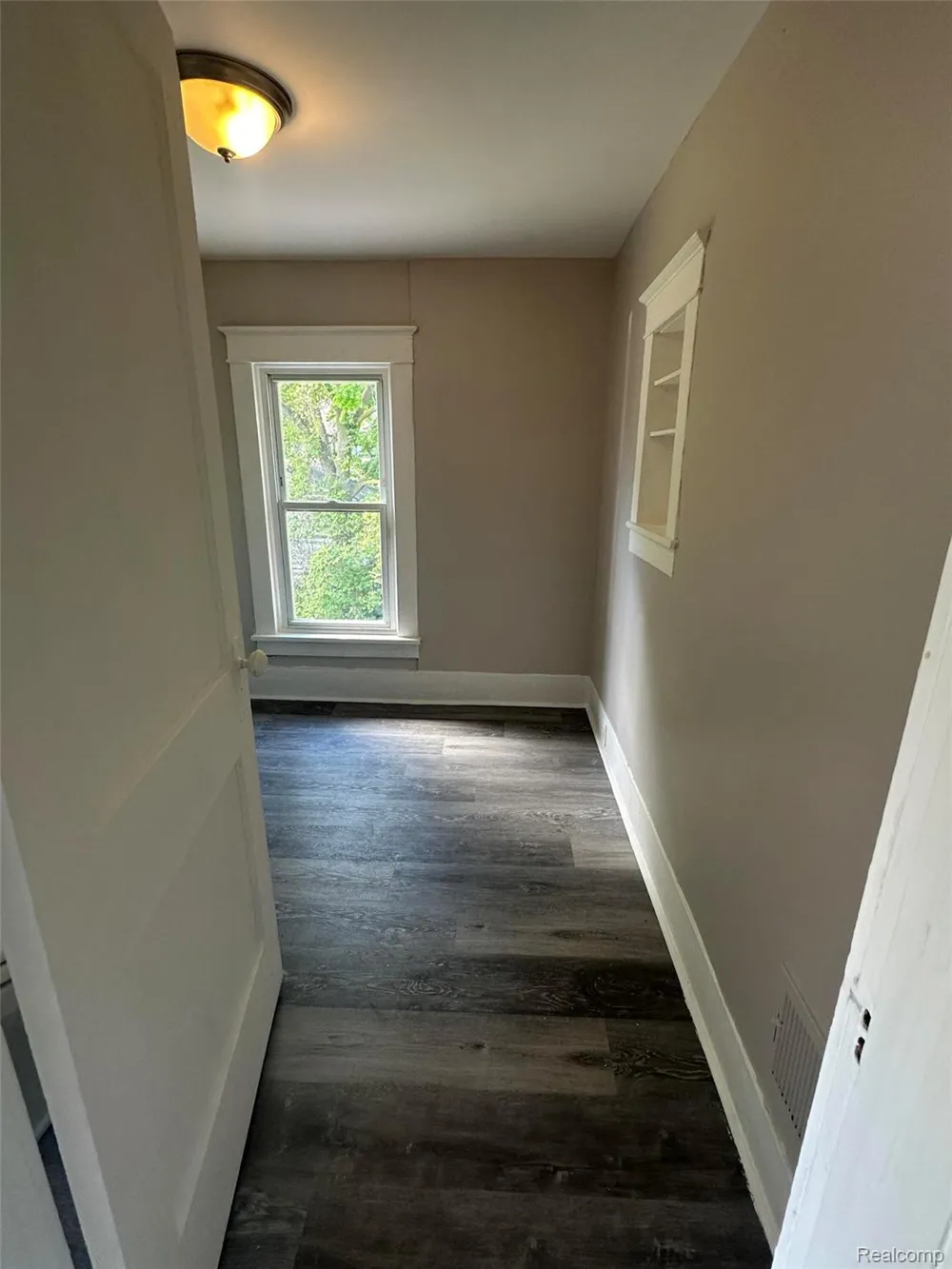 826 E Mount Morris Street Mt Morris City, MI 48458