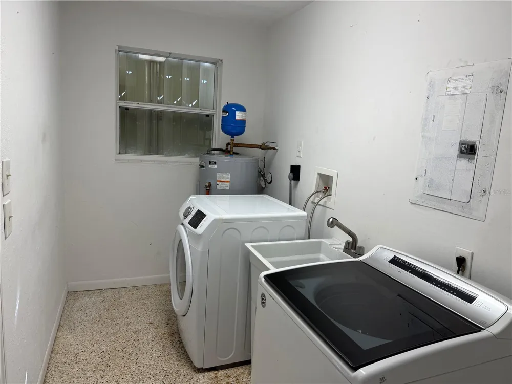 845 EDGEWOOD ROAD Titusville, FL 32780