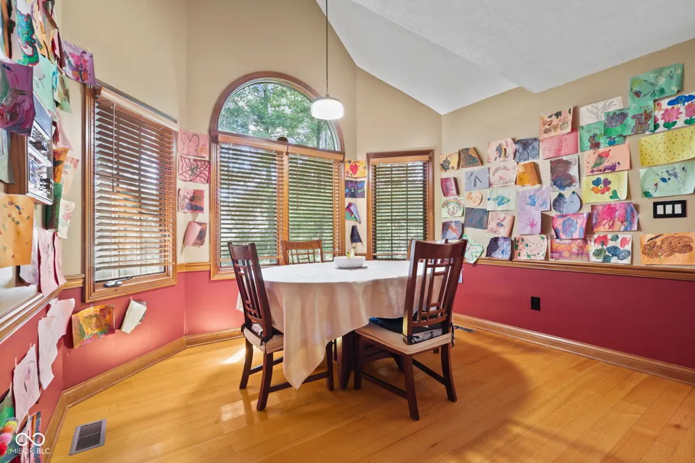 179 W Arcadia Mooresville, IN 46158
